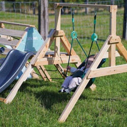 Siège bébé LILLY intégré vue zoom compatible 6 à 24 mois et plus
