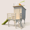 Cabane avec toboggan en bois sur pilotis pour enfants - Portland - Vue de 3/4 gauche