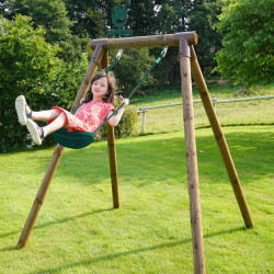 Petit portique balançoire en bois 1 agrès balançoire - Hanna - Usage familial en extérieur - Enfant s'amusant sur la structure d