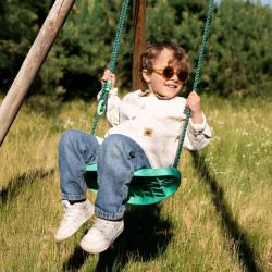Grand portique en bois pour enfant 4 agrès - Gabin - Zoom sur une des deux balançoires