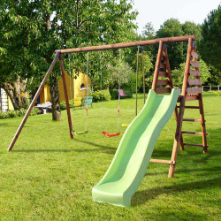 Portique en bois avec plateforme 3 agrès avec face à face et toboggan - Vue d'ambiance jardin