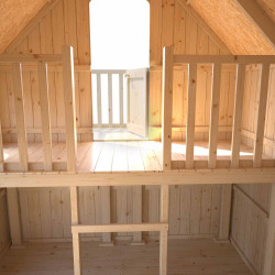 Cabane en bois haute sur pilotis pour enfant - Duplex - Zoom sur la mezzannine intérieure