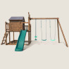 Grande aire de jeux en bois avec cabane sur pilotis vue de face avec long toboggan